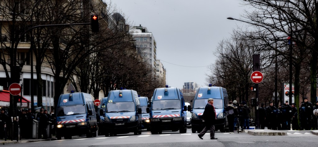 Gilets jaunes : France yellow vests&nbsp;protests